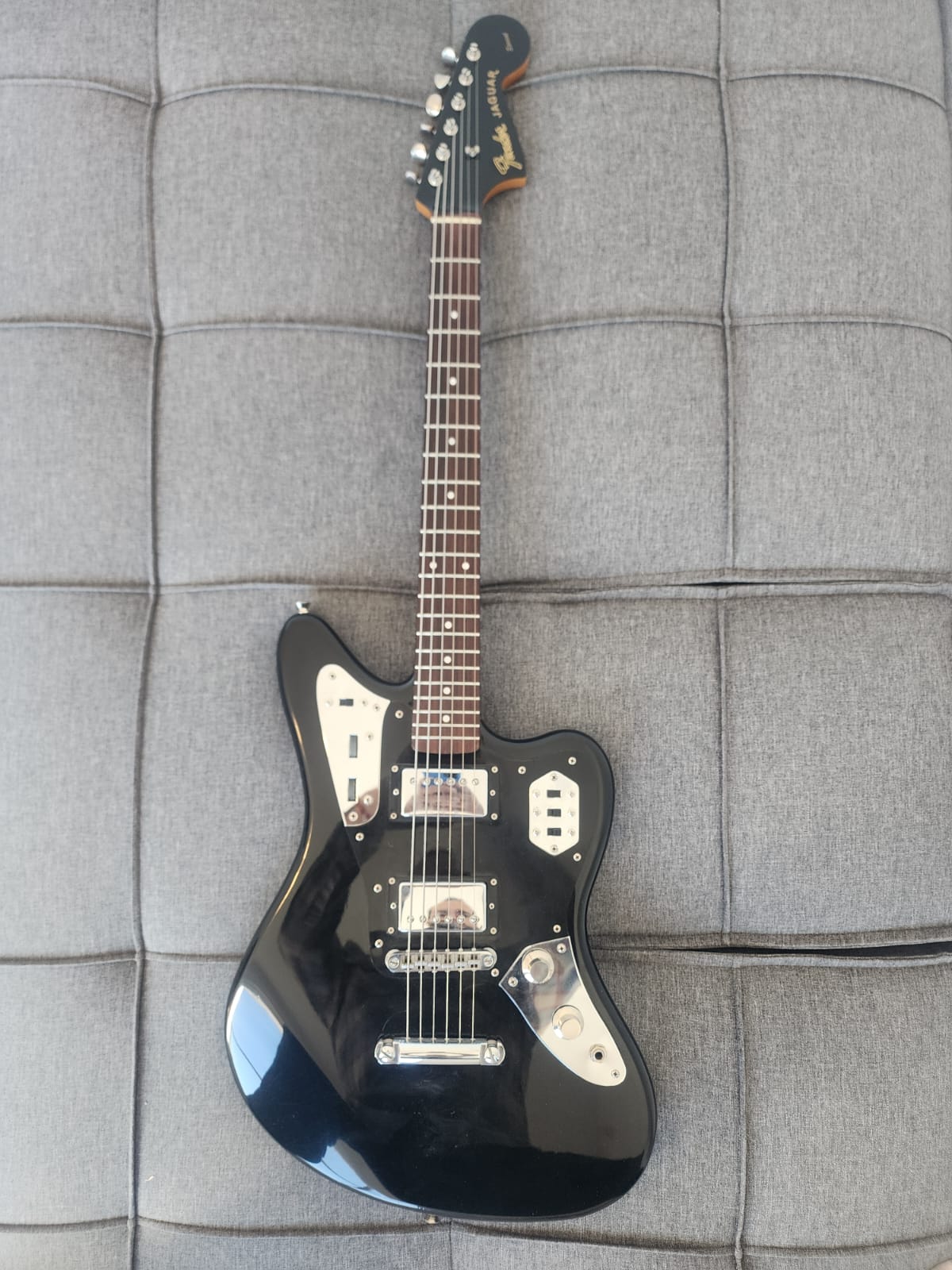 Fender Jaguar Japonesa